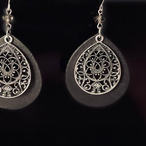 Vintage Ornate Earrings w/ Wood, Single Bead and Silver Tone - Picture 3 of 4